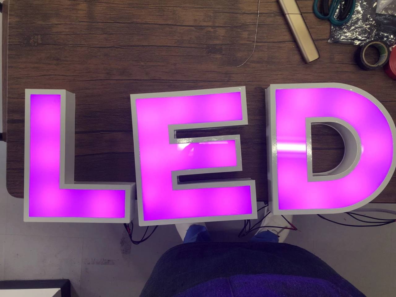 LEDカラー文字ボックス